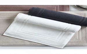 Màu sắc của thảm chân khách sạn