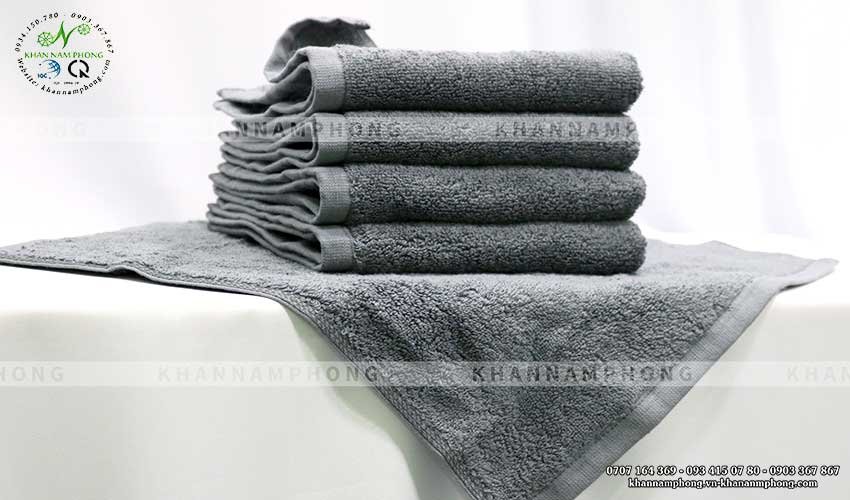 Hand towels, hotel gray hairy mouse