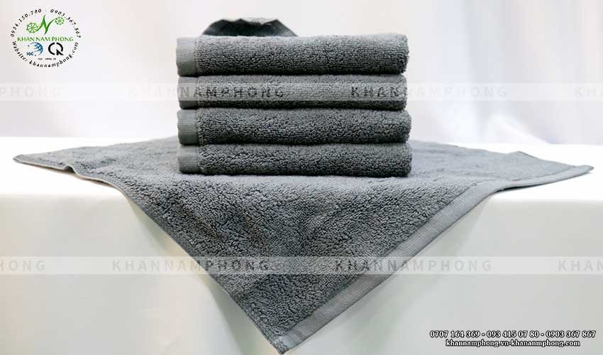 Hand towels, hotel gray hairy mouse