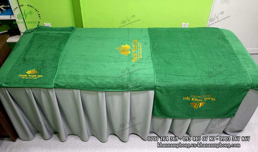 Mẫu khăn trải giường Thanh Mười Spa (Xanh lá - Cotton)