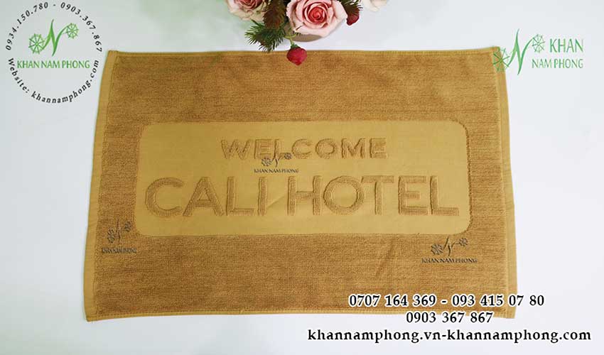 Thảm chân khách sạn Cali Hotel màu nâu chất liệu cotton