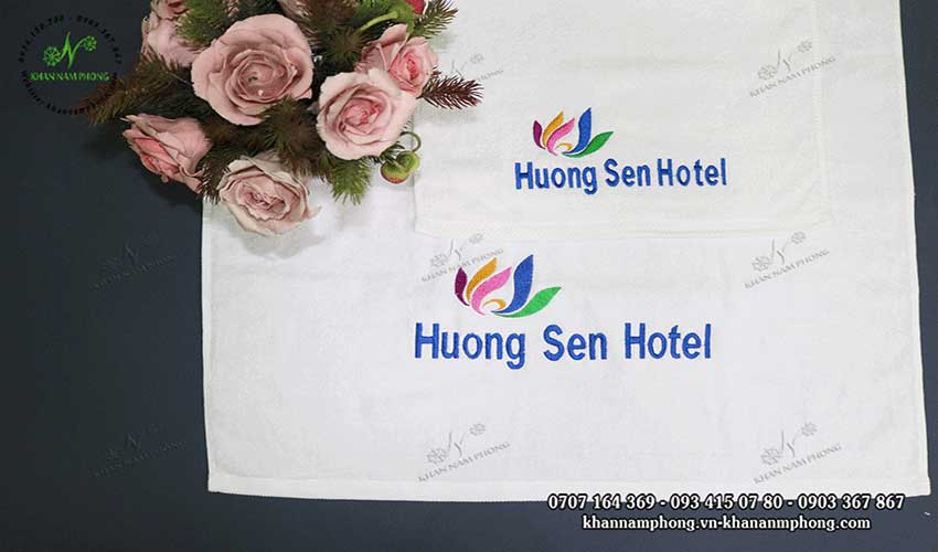 khăn bông cotton trắng khách sạn Hương Sen Hotel