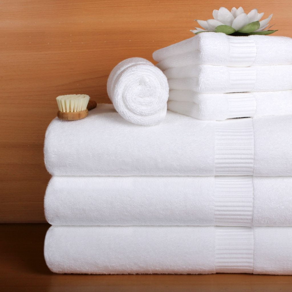 User towels white color is fad