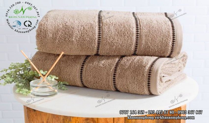 Towel Hotel Bath 70x140cm Cotton Embossed Logo In Y/C #1