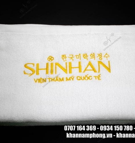 KSP - SHINHAN Viện Thẩm Mỹ Quốc Tế Cotton Trắng Thêu Logo