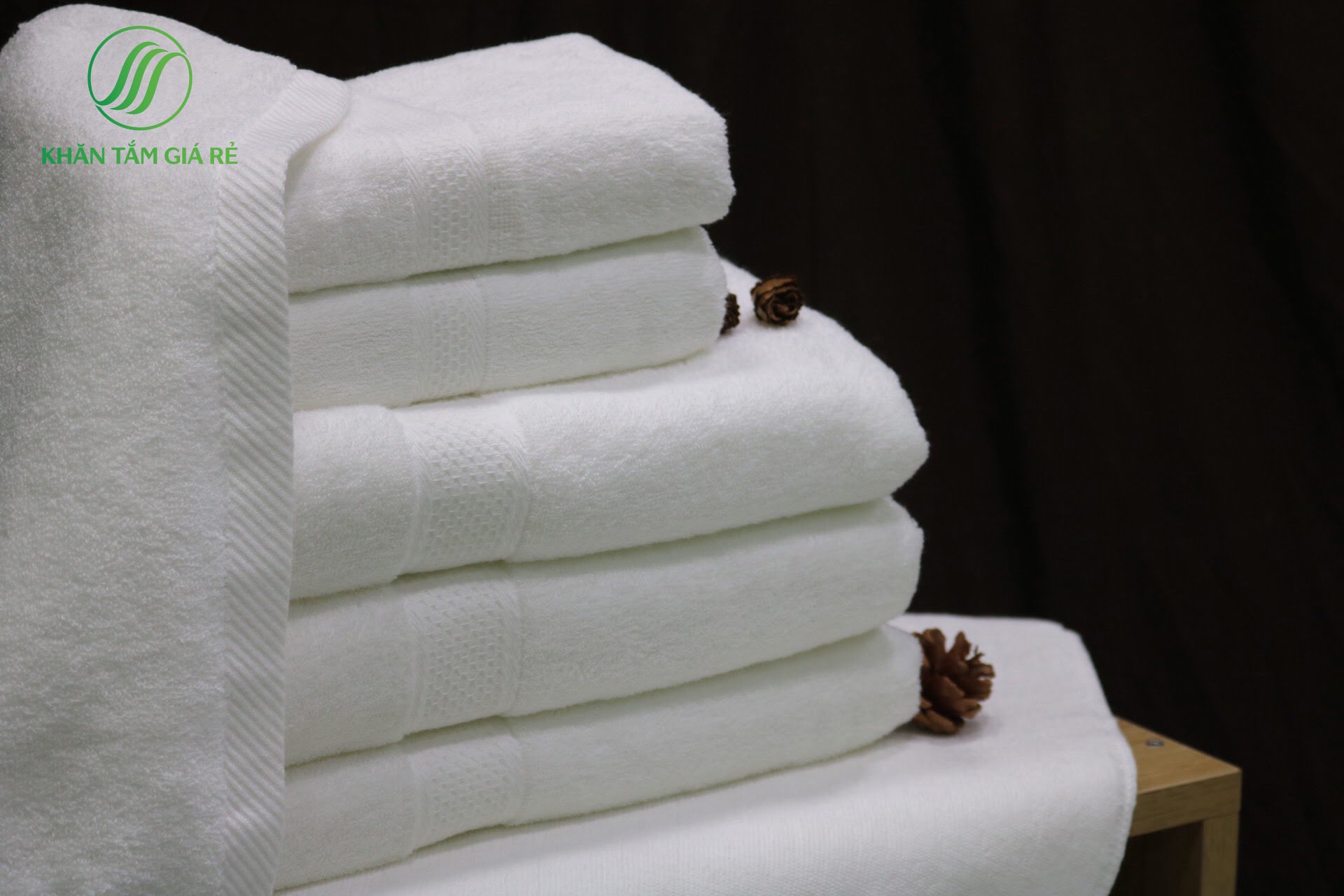 Chủ kinh doanh nhà nghỉ, khách sạn cần phải quan tâm đặc biệt đến chiếc khăn cũng như chọn đơn vị công ty sản xuất khăn uy tín, chất lượng 